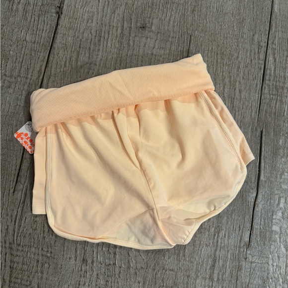 Free People Limitless Shorts in Morning Sun. - Picture 5 of 10